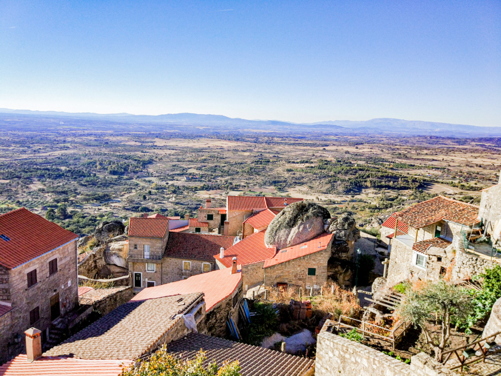 Monsanto, aldeia histórica de portugal, castelo branco