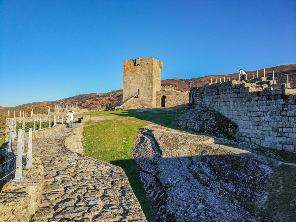 Castelo de Linhares da Beira
