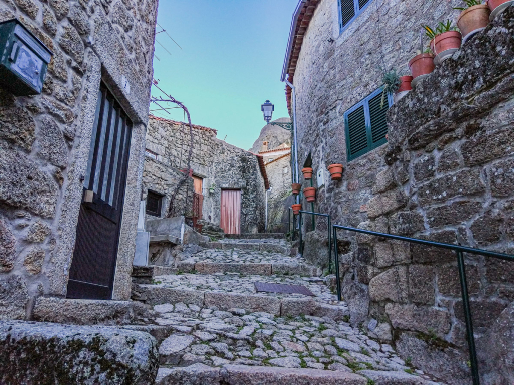 Visit Monsanto | Historical Villages of Portugal