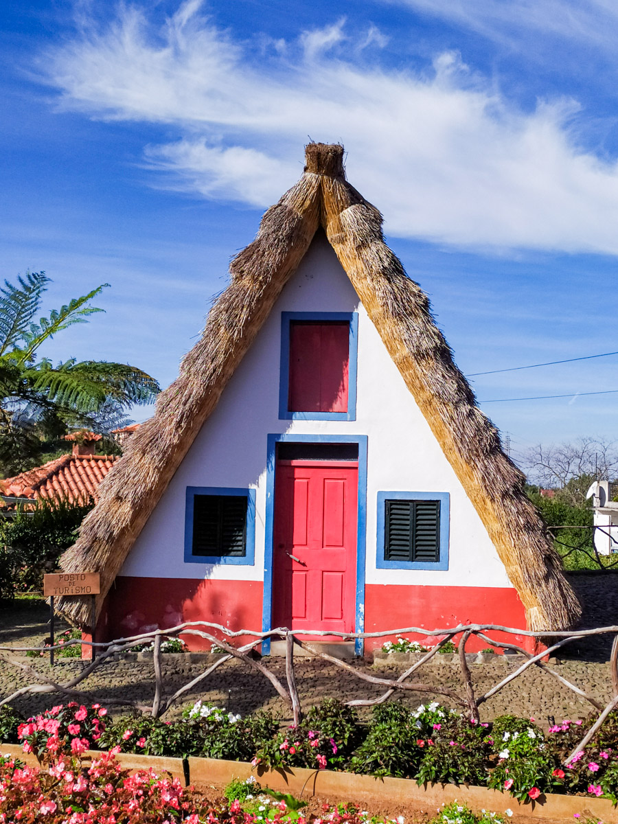 Casas Tipicas de Santana - O que fazer e visitar na Ilha da Madeira