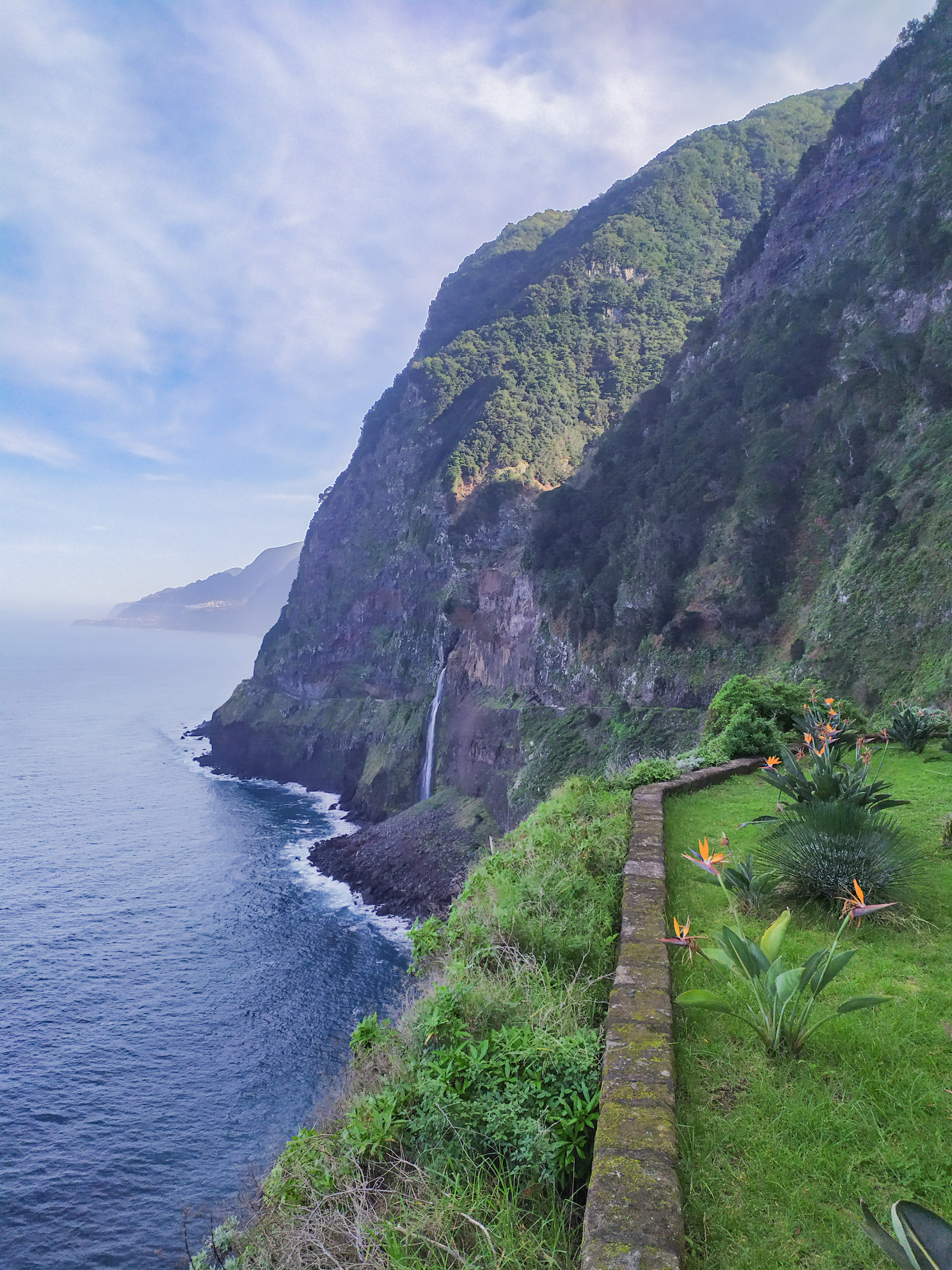 Miradouro da Cascata do Véu da Noiva - Roteiro pela Ilha da Madeira