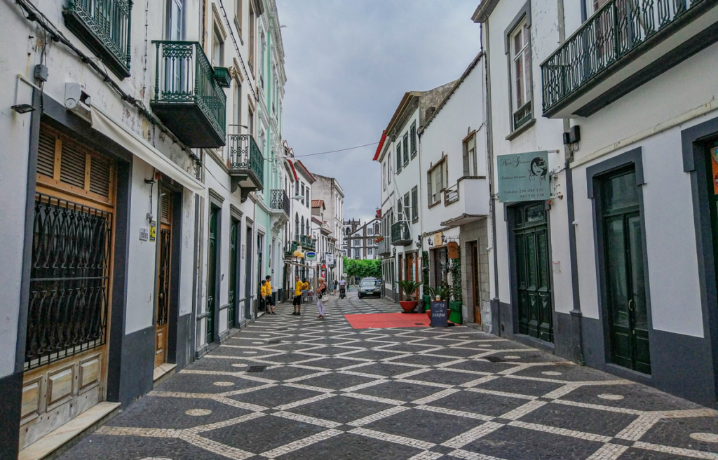 Ruas de Ponta Delgada em São Miguel
