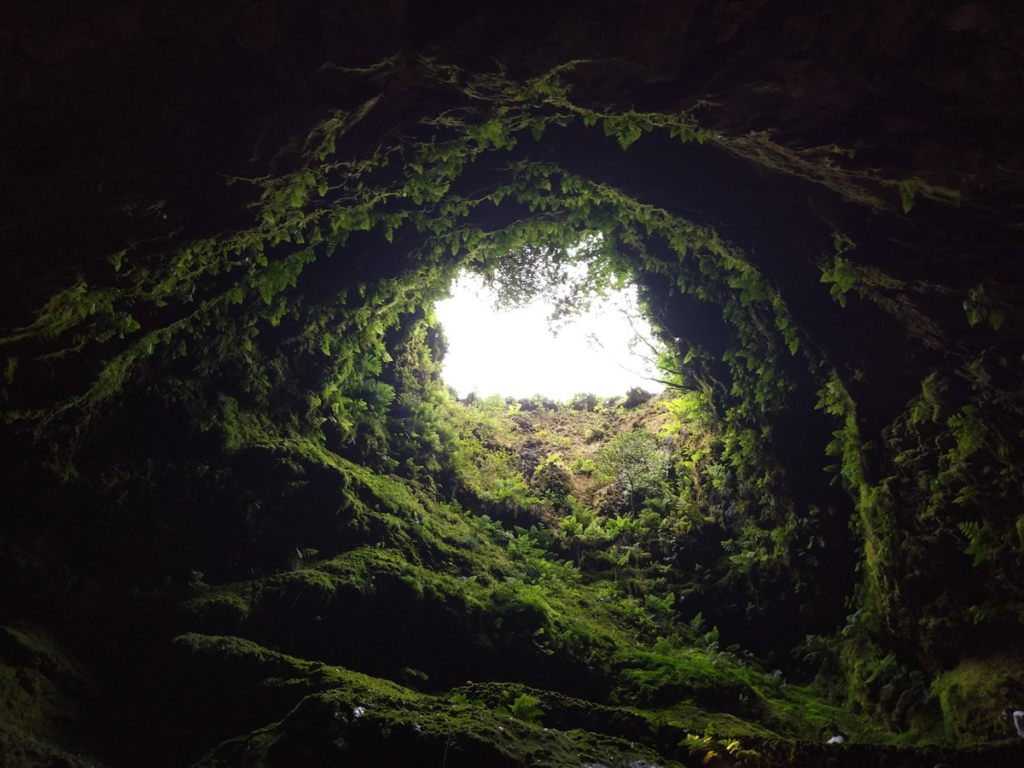 Algar do Carvão - O que visitar na Ilha Terceira
