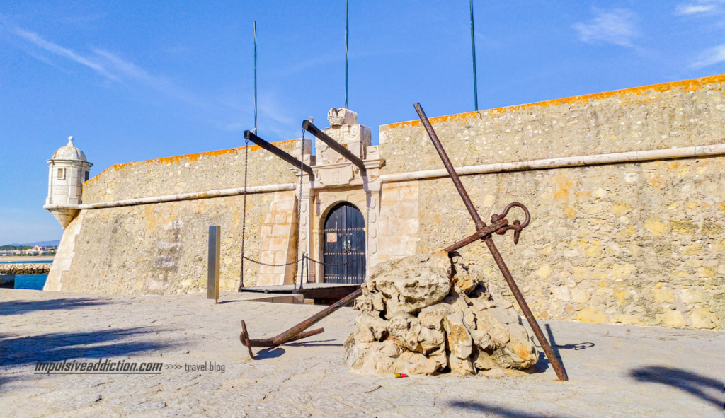 Visit Ponta da Bandeira Fort | Things to do in Lagos