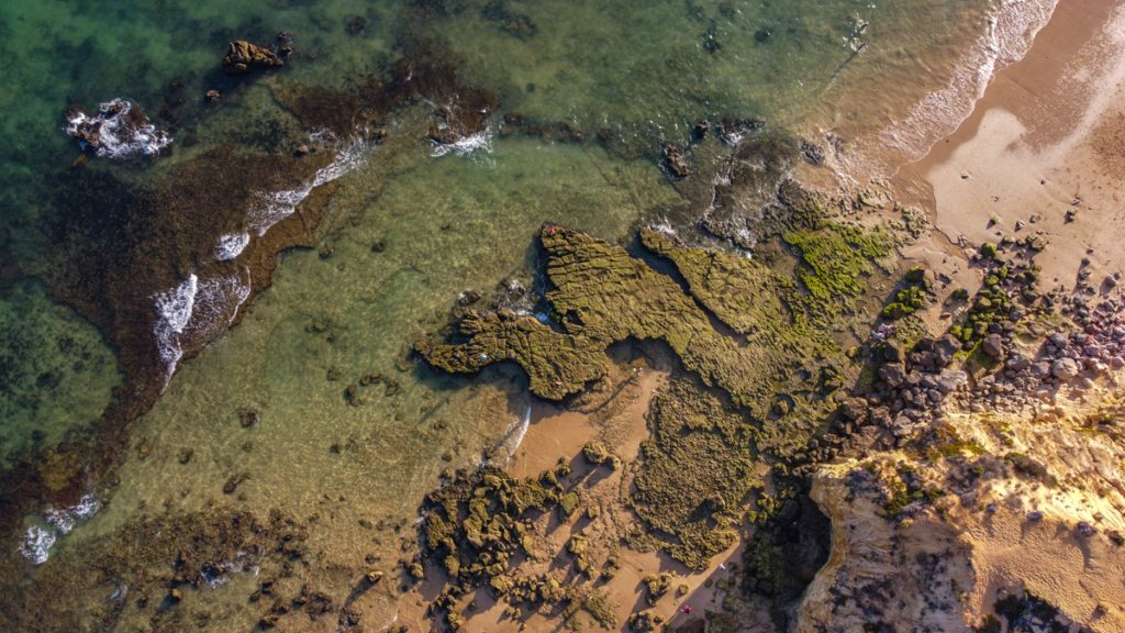 Formações Rochosas da Praia de Olhos de Água - O que visitar no Algarve - O que visitar em Albufeira