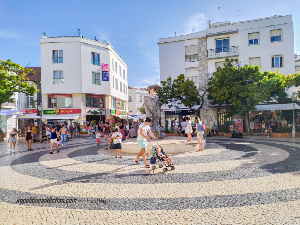 Visit Gil Eanes square | Things to do in Lagos