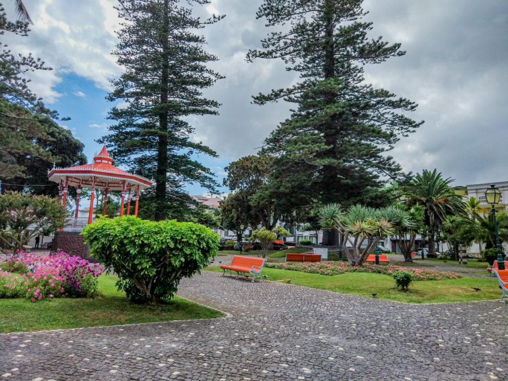 Jardim da Horta junto à Torre do Relógio