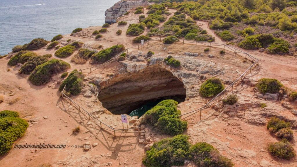 Algar de Benagil