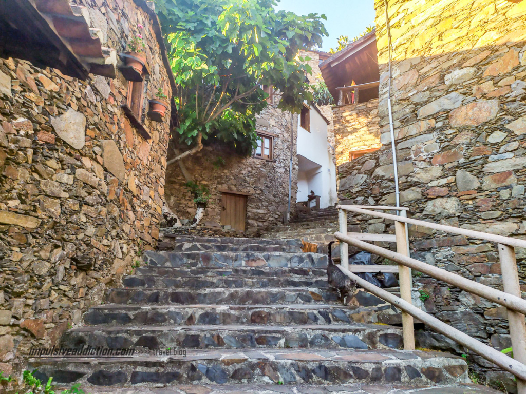 escadaria do Candal - Aldeia de Xisto da Serra da Lousã