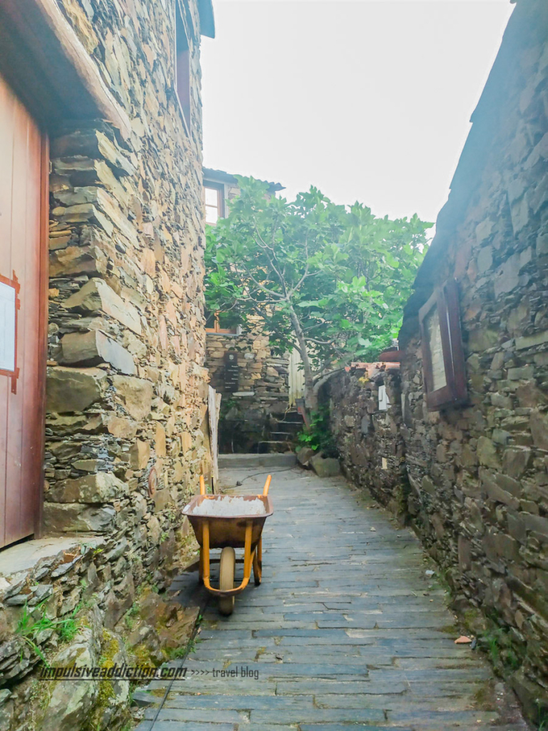 Cerdeira - Aldeia de xisto da Serra da Lousã