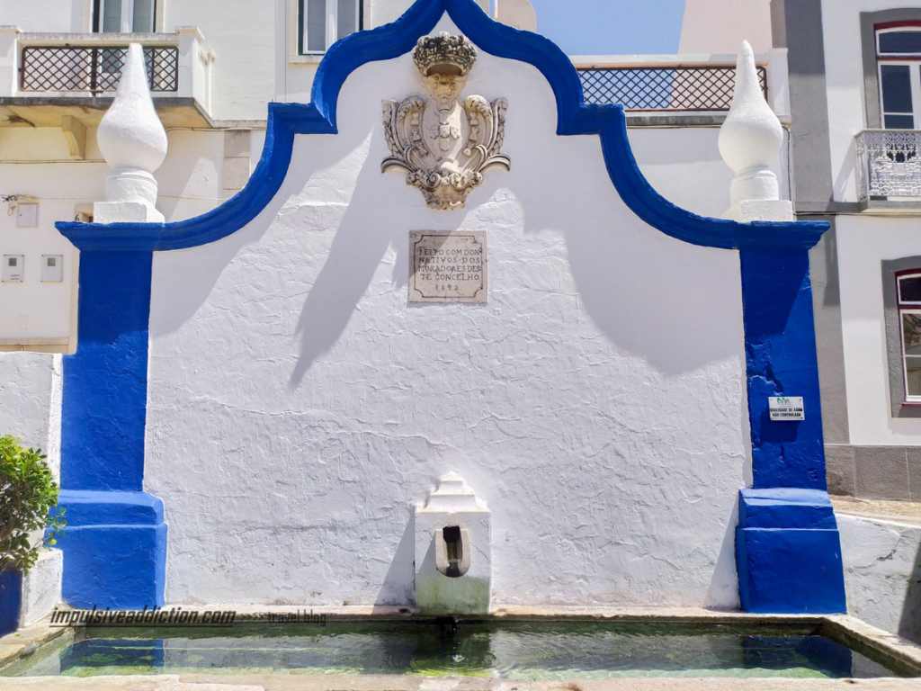 Souza Prado Square fountain