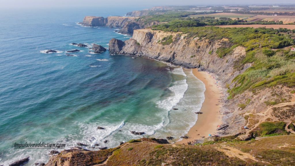 Amália Beach
