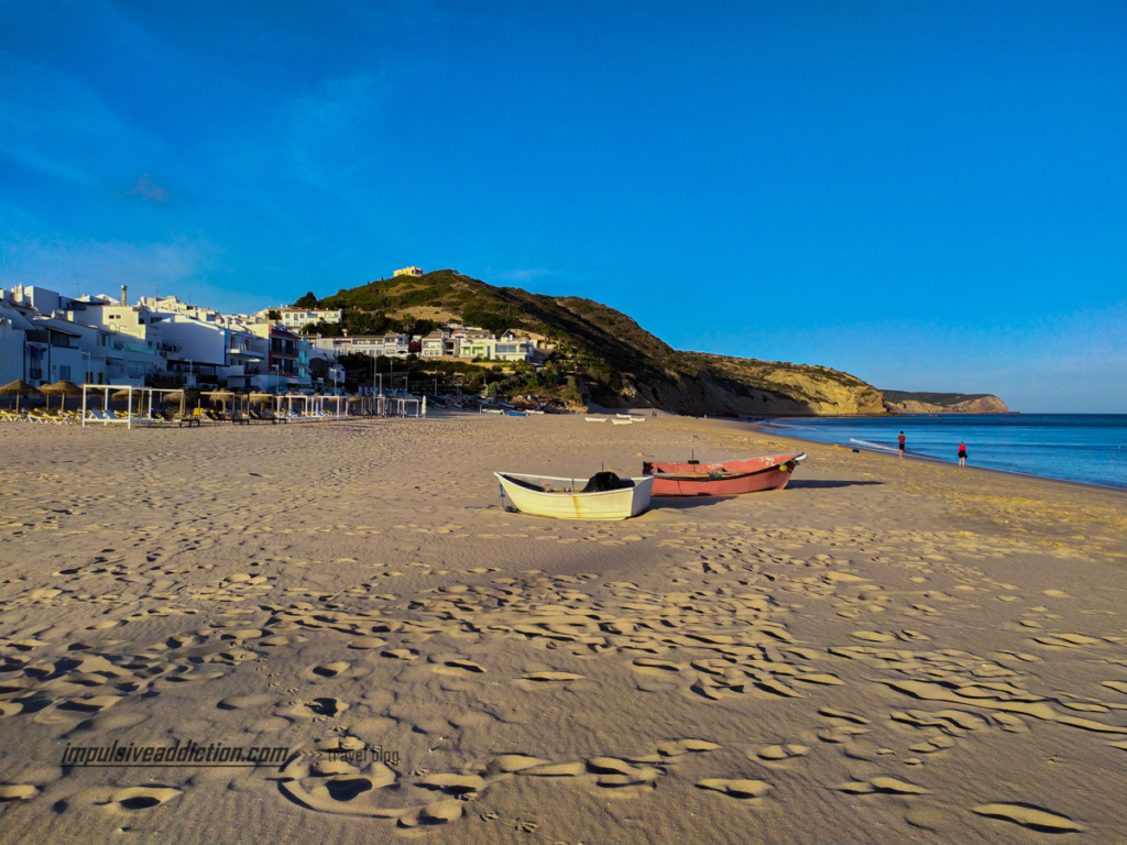 Praia de Salema - Roteiro Vila do Bispo - O que visitar em Vila do Bispo