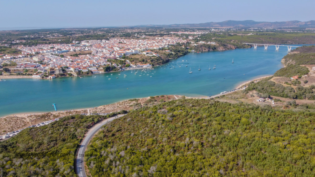 River Mira in Vila Nova de Milfontes