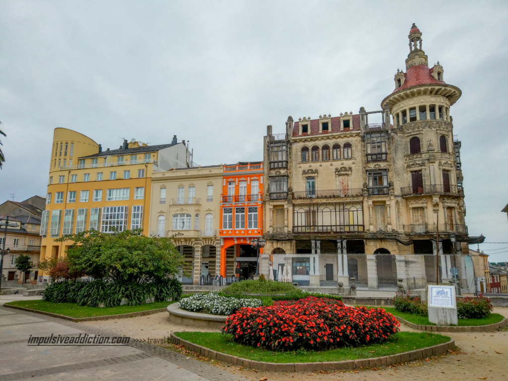 Torre dos Moreno, arquitetura indiana ao visitar Ribadeo