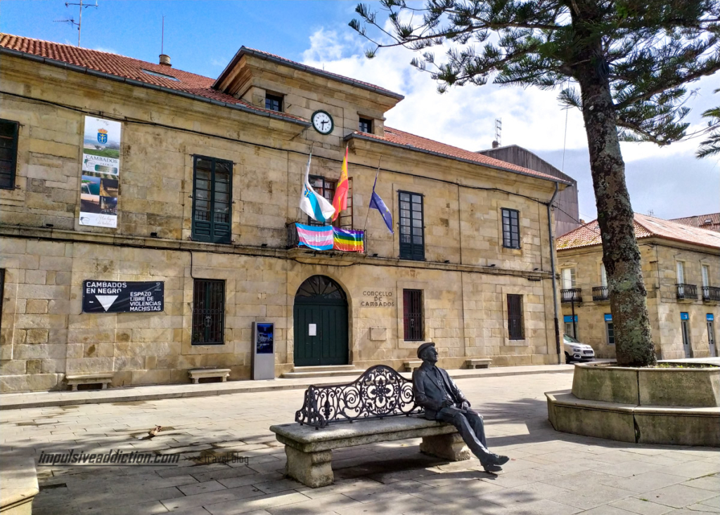 Visitar o centro de Cambados, e a praça da Câmara Municipal ou Concello de Cambados