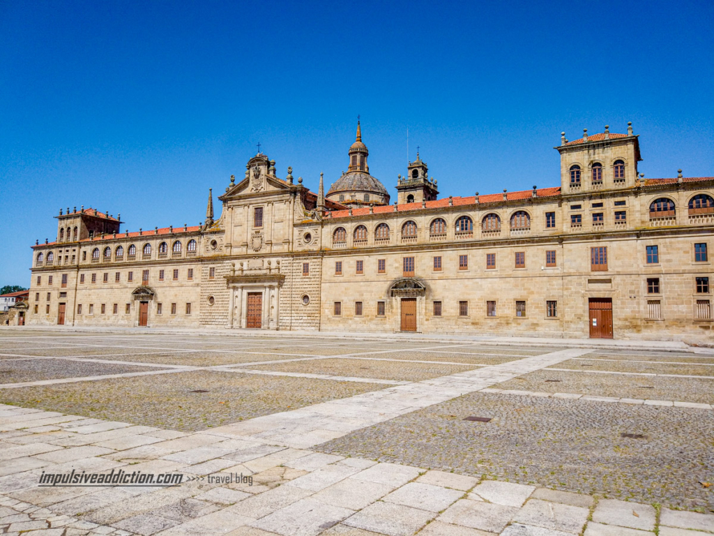 Colégio de Nossa Senhora da Antiga em Monforte de Lemos