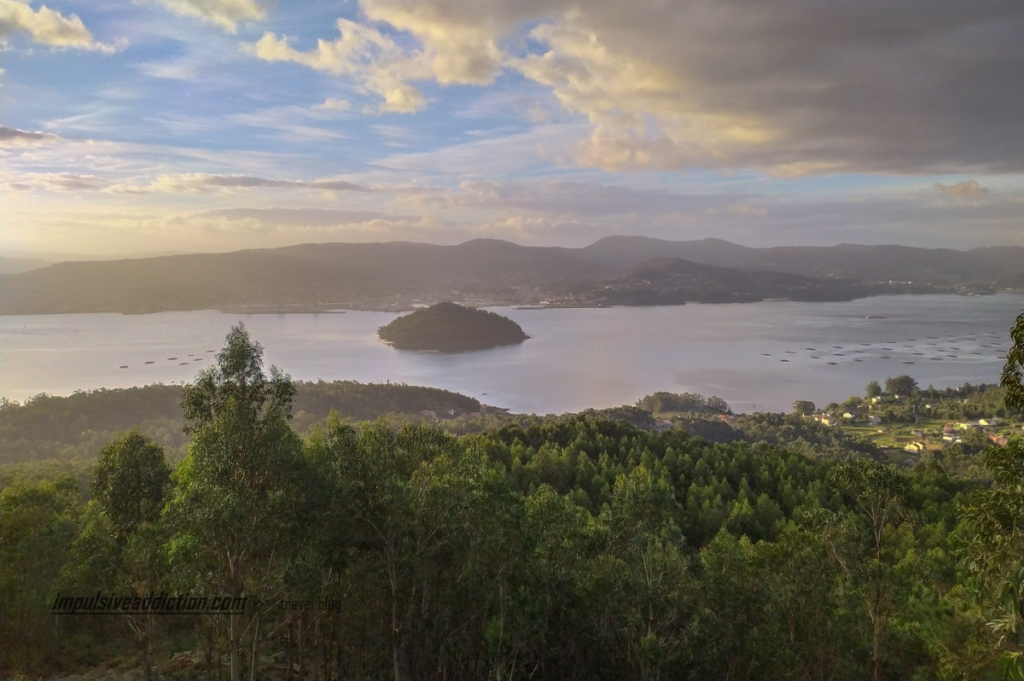 Visitar o Mirador do Campanário para a ria de Pontevedra