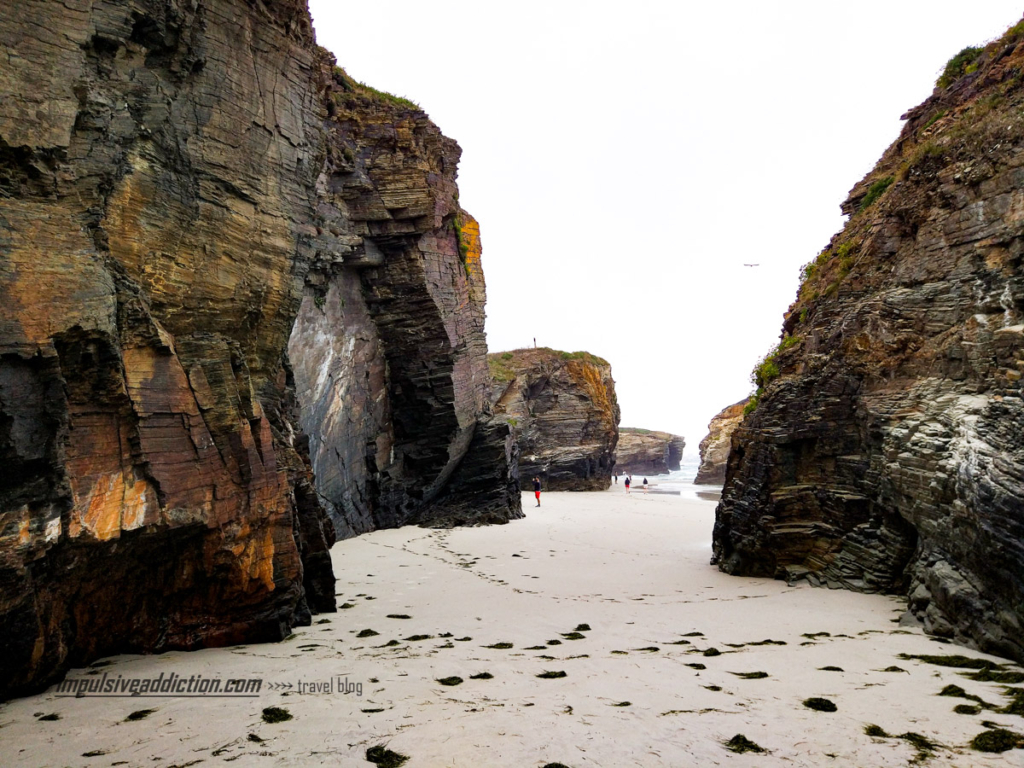 Praia das Catedrais, ao visitar Lugo e a sua costa