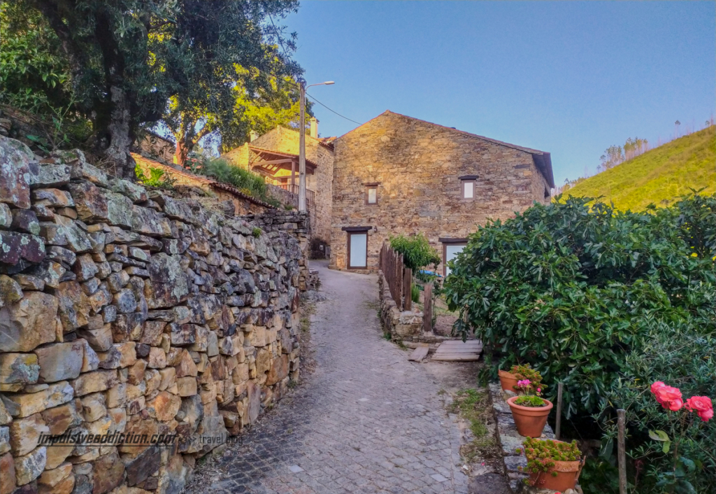 Detalhes de Água Formosa em Vila de Rei