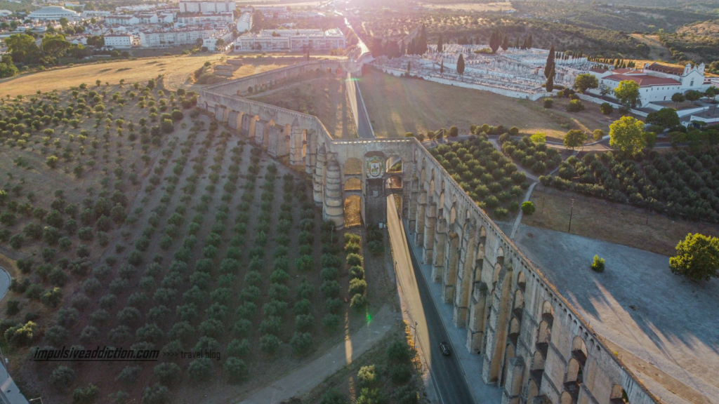 Aqueduto da Amoreira ao visitar Elvas