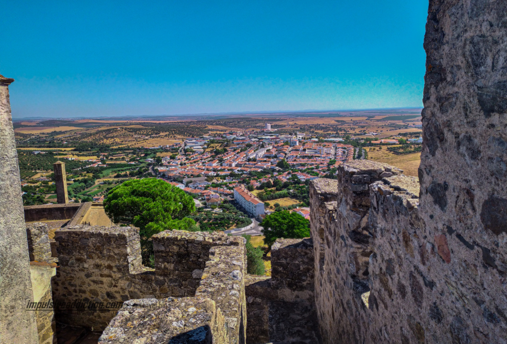 Muralhas e vista do Castelo de Elvas