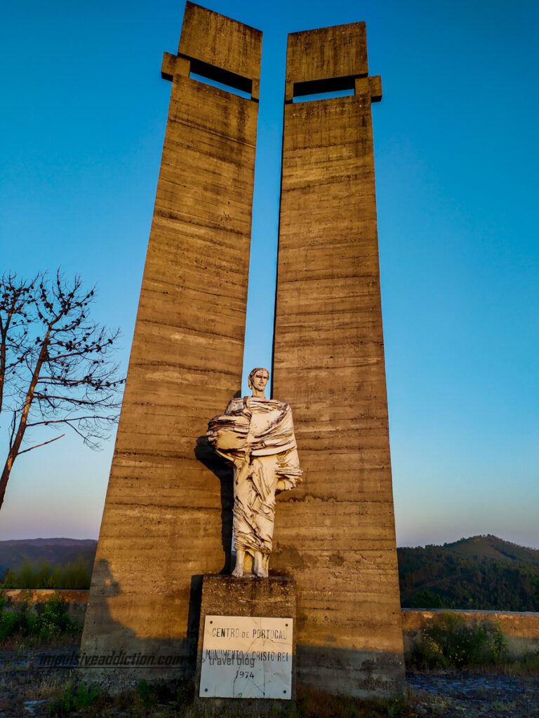 Monumento do Cristo Rei, na GRZ