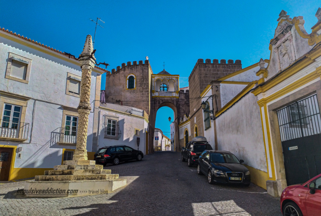 Santa Clara Square and Pillory
