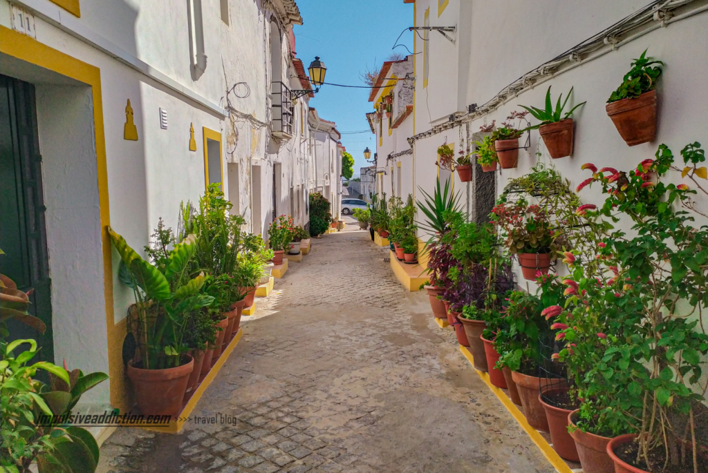 Visit Rua das Beatas in Elvas
