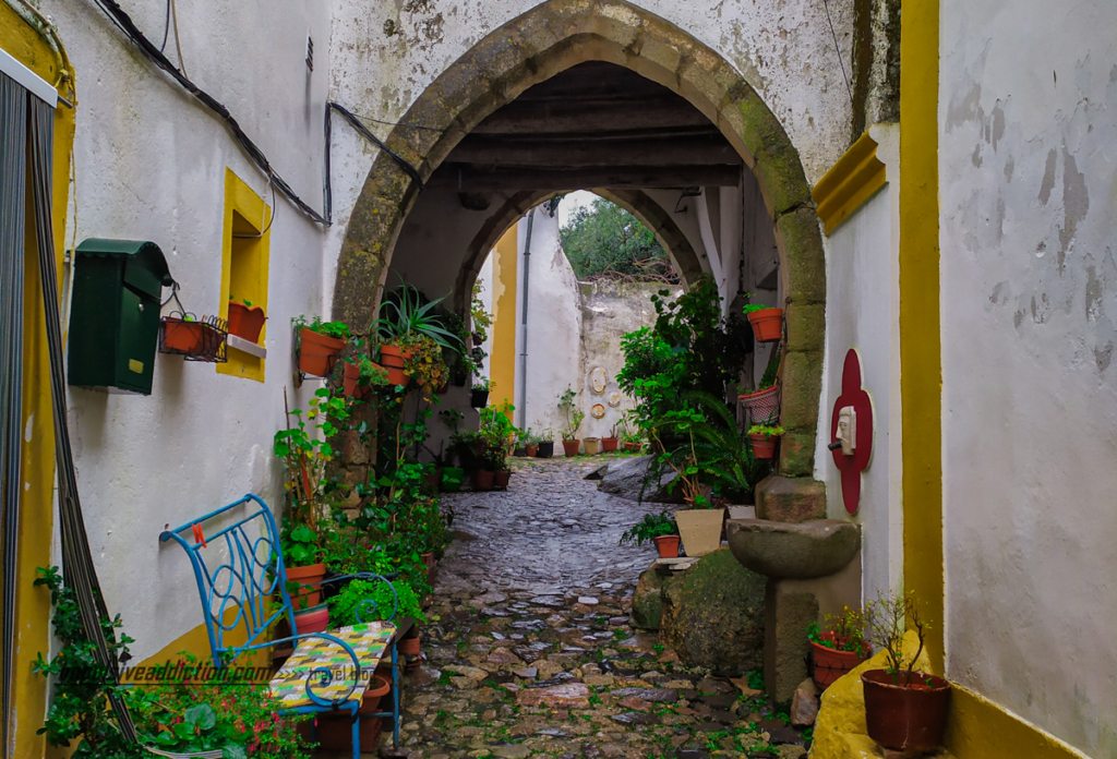 Detalhes do Burgo Medieval junto aos Antigos Paços do Concelho de Castelo de Vide
