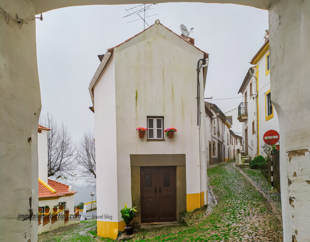 Detalhes do Centro Histórico de Castelo de Vide e Judiaria