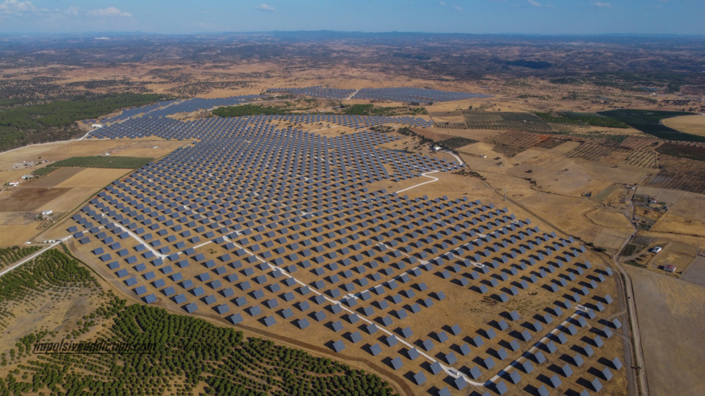 Central Fotovoltaica da Amareleja ao visitar Moura