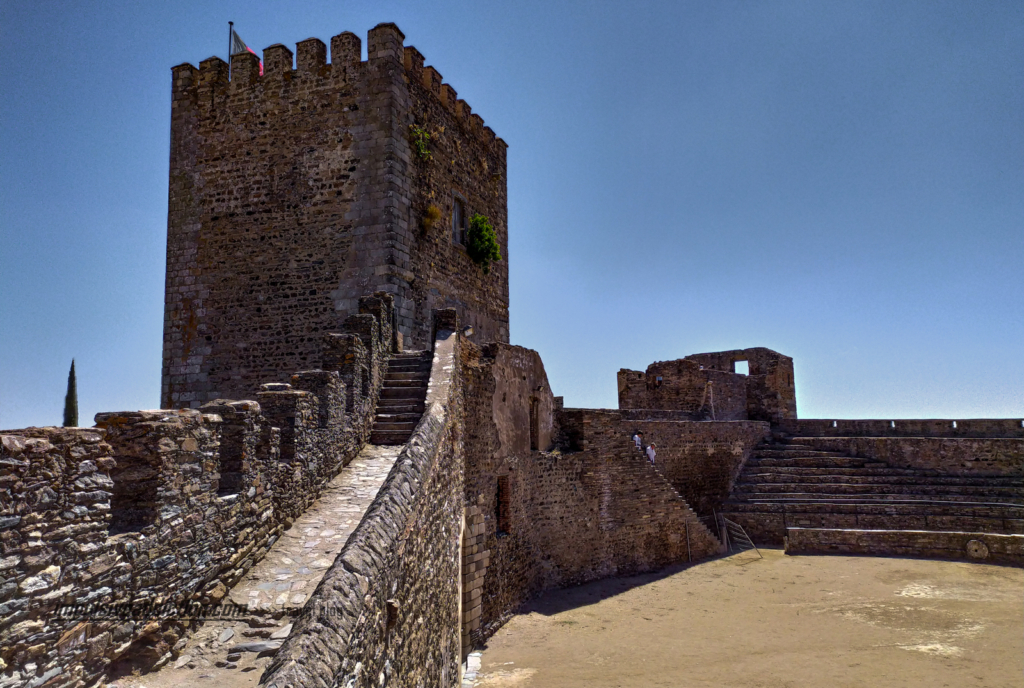 Monsaraz Castle - Keep