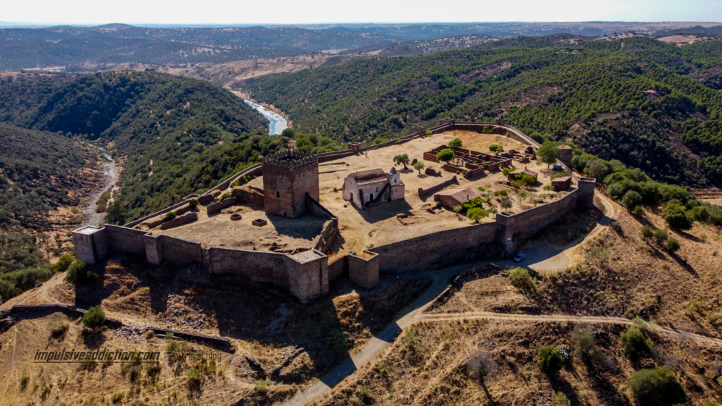 Castelo de Noudar ao visitar Barrancos