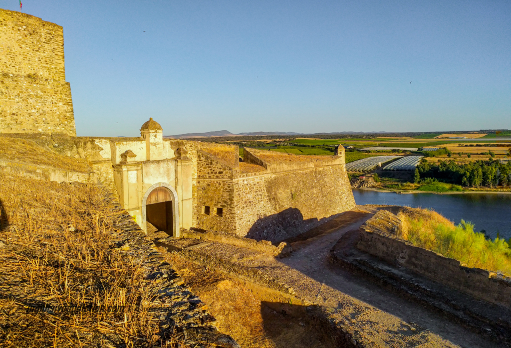 Porta de Entrada da Fortaleza de Juromenha