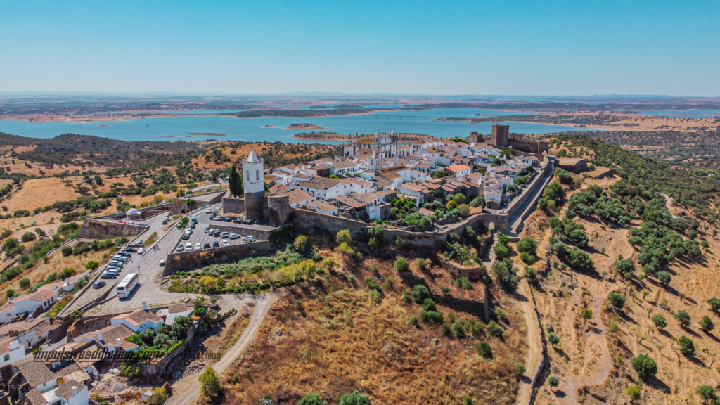Visitar Monsaraz - A Fortaleza da aldeia monumento!