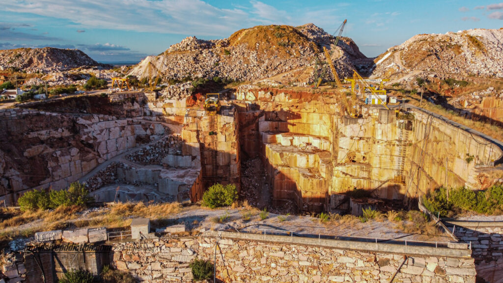 Pedreira de Mármore em Borba / Vila Viçosa / Estremoz