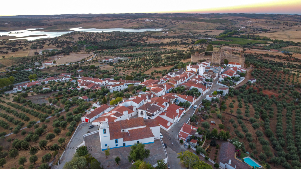 Vila e Castelo de Terena ao Pôr do Sol