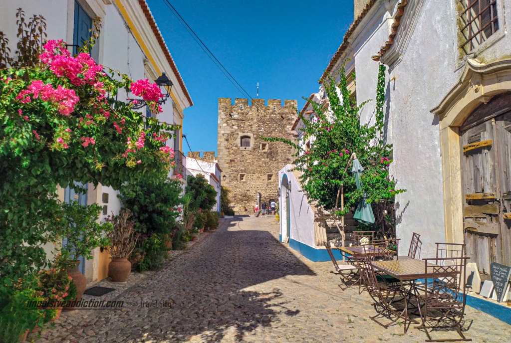 Rua Direita de Terena ao visitar o Alandroal