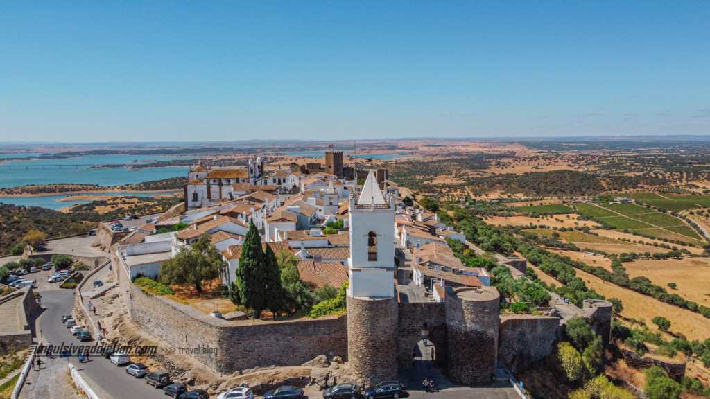 Fortaleza de Monsaraz e o Alqueva