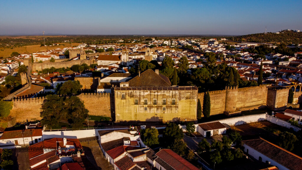 Fachada Exterior do Palácio dos Condes de Ficalho