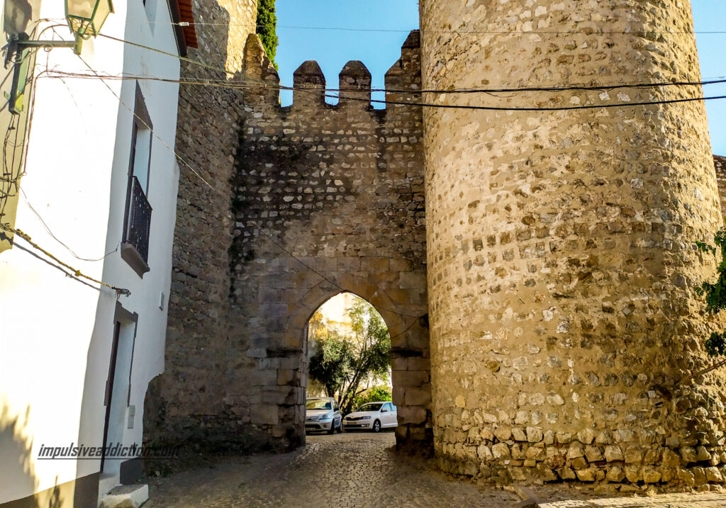 Portas de Moura em Serpa