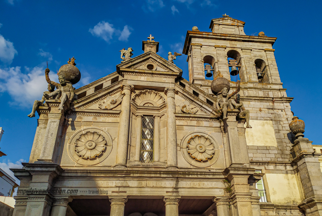 Igreja da Graça ao visitar Évora