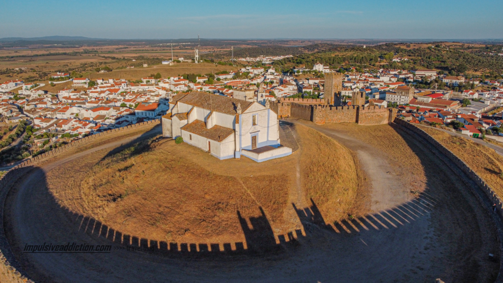 Church of the Savior to visit in Arraiolos