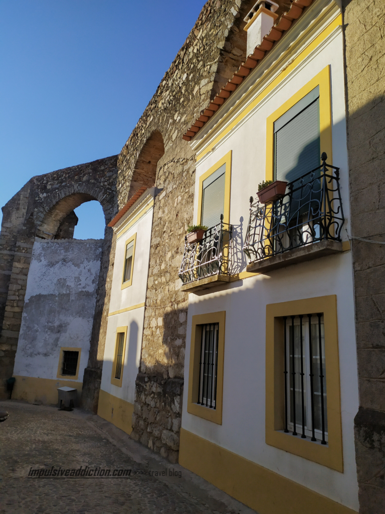 Rua do Cano ao visitar Évora