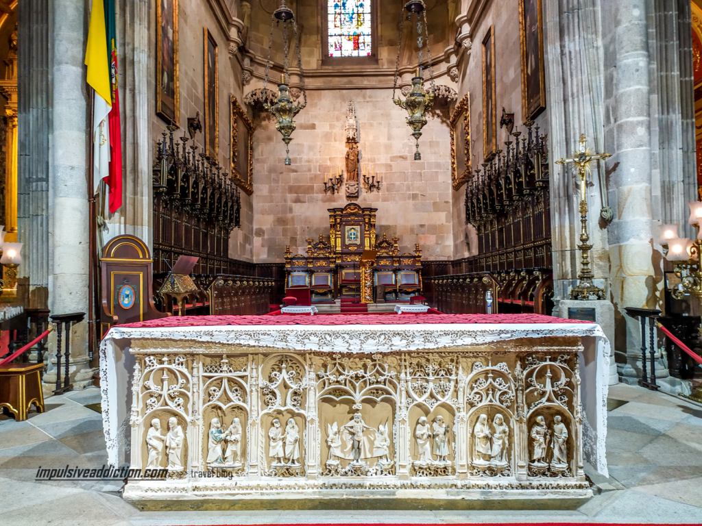 Interior of Braga Cathedral