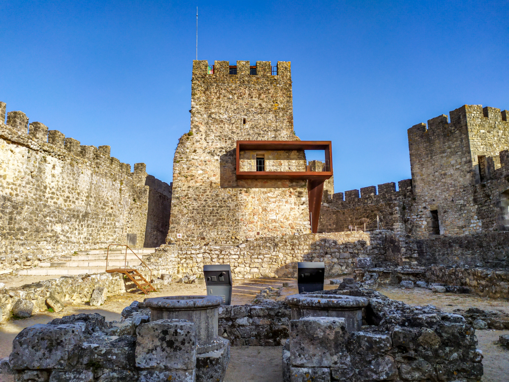 Interior do Castelo de Pombal