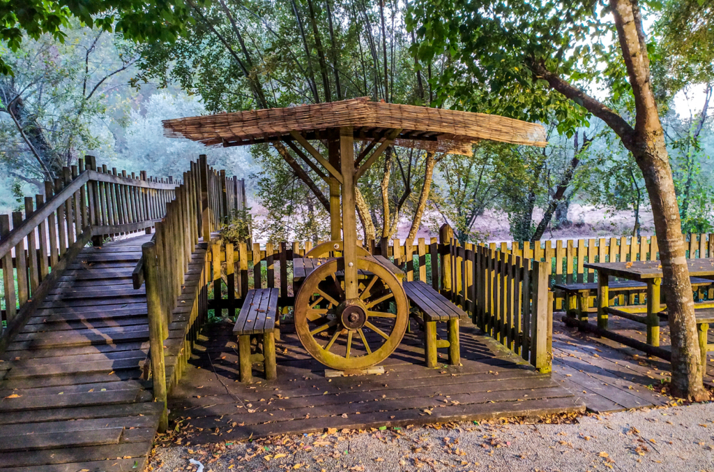 Espaço de Merendas do Troncão Parque
