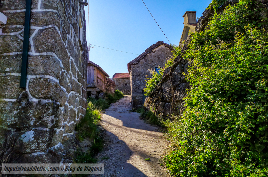 Aldeia de Vale de Papas | Serra de Montemuro ao visitar Cinfães