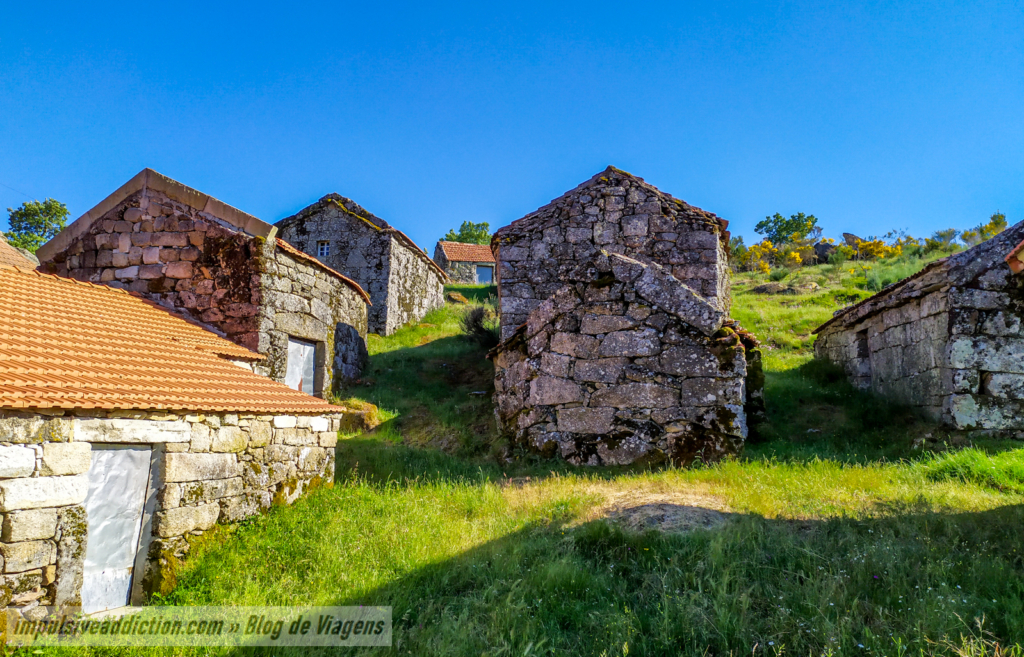 Aldeia de Vale de Papas | Serra de Montemuro ao visitar Cinfães